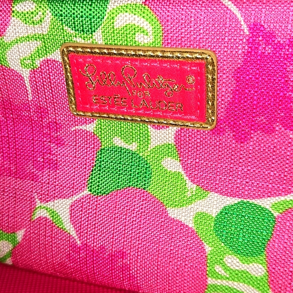 Lilly Pulitzer for Estee Lauder Cosmetic Bag with Pink Flowers - Picture 2 of 6